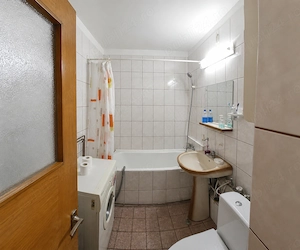 2 camere, centrala, decomandat, intre metrou Gorjului si Pacii, zona Apusului, str. Margelelor - imagine 6