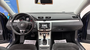 ** Volkswagen Passat ** - imagine 15