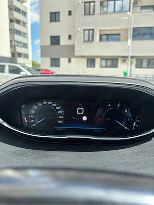 Peugeot 3008 2.0 hdi 150 cp