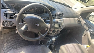 Vând Ford focus 1.8 tdci 2001 sau schimb  - imagine 2