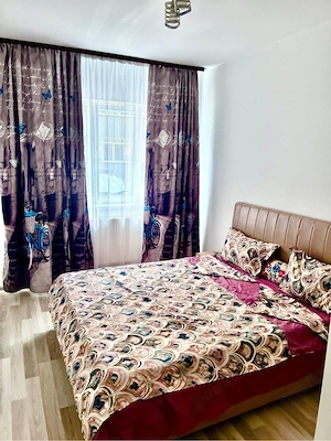 Inchiriez apartament cu 2 camere  - imagine 2