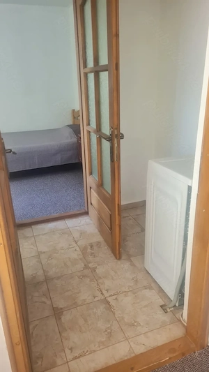 Inchiriez ap.2 camere ultracentral mobilat pe termen lung. - imagine 8