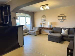 Ap 3 camere, decomandat,etaj 5 – zona Piața Rogerius.Pret 104.900 euro - imagine 9