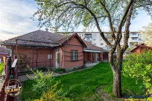 Casa in inima statiunii Covasna, cu gradina, vie si pomi fructiferi - imagine 6