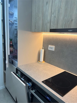 Închiriez apartament 2 camere - imagine 5