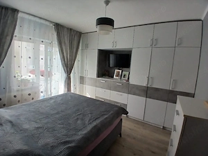 Apartament cu 3 cameresi 2 bai tip PC zona Decebal Dacia