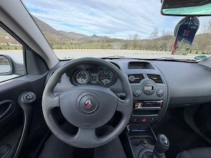 Renault Megane Cabrio 1.6 Benzina   2004   Hardtop Electric  - imagine 4