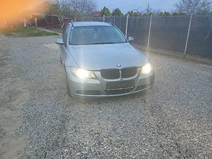 vând BMW e91 318 2l 2007 - imagine 4