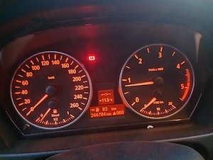 vând BMW e91 318 2l 2007 - imagine 3