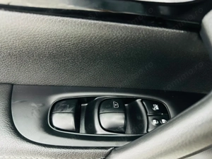 NISSAN Qashqai - imagine 12
