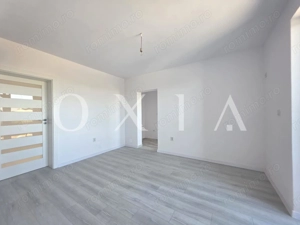 AX1257 Giroc, Apartament cu 3 Camere, Etaj 1 - imagine 12