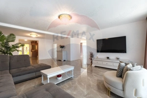 Vila premium 6 camere| Piscina incalzita | Teren 1091 mp | COMISION 0% - imagine 5