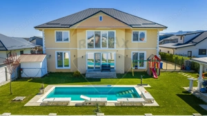 Vila premium 6 camere| Piscina incalzita | Teren 1091 mp | COMISION 0% - imagine 14