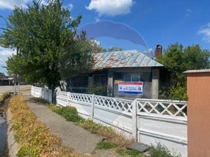 Casă / Vilă cu 4 camere de vânzare