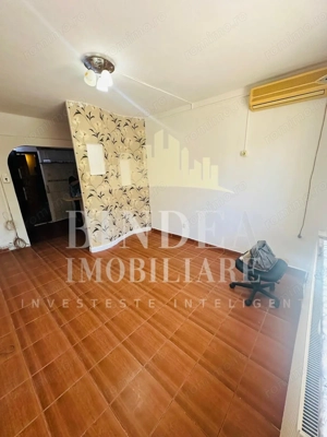 Garsoniera parter zona Blascovici, bloc izolat - imagine 2