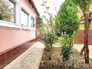 Casă / Vilă cu 6 camere de vânzare - imagine 4