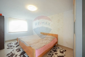 Casă cu 5 camere de vânzare în Sânmartin – Cartier Lotus - imagine 3
