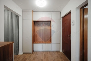 De vânzare apartament PB, 3 camere, Rogerius - RENOVAT COMPLET - imagine 6