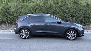 Kia Niro Hybrid Automata-2017 Inmatriculata. Preț 12.700  | Rate sau Cash | Fără avans - imagine 7