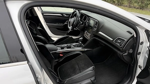 Renault Megane Intens Benzina 2019 . Preț 10.950  | Rate sau Cash | Fără avans - imagine 8