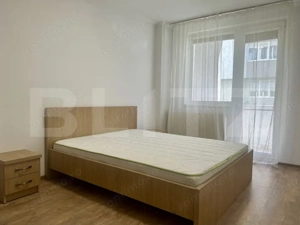 Apartament 3 camere, 70 mp total, acces pietonal Vivo - imagine 12