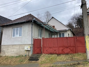 Casa cu gradina 830 m pe George Cosbuc 28