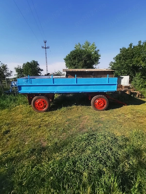 Remorca agricola 5 tone adusa acum Germania 