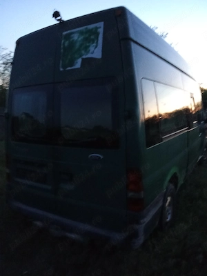Ford transit se vinde sau dezmembrez 