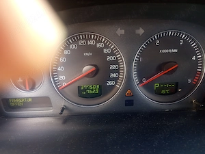 Volvo XC90 se vinde cu acte la zi  - imagine 2