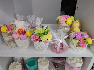 vand aranjamente florale din ceară naturală prețuri reduse realizez marturii botez nunta 