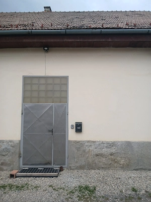     Inchiriez spatiu de 75  mp si 70 mp in Miercurea Ciuc  - imagine 6