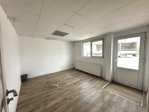  DEPOZIT 450 mp. Birouri Hala si TEREN Imprejmuit 4077 mp Asfalt - Utilitatile - imagine 4