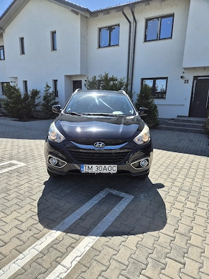 Vând Hyundai ix35 2.0 benzină   201 - imagine 5