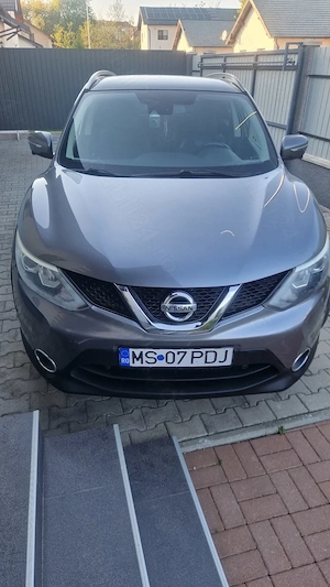 Vînd Nissan Qasjqai