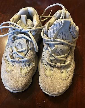 Adidasi Yeezy 500 originali 