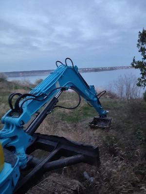 Vand excavator kubota - imagine 4