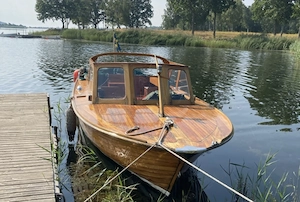 Barcă din lemn, motor Volvo PentaB20 Aqua 130 HP - imagine 2