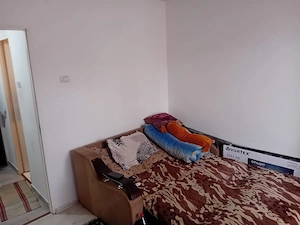 Garsoniera,18mp,etaj3, la cheie - imagine 3