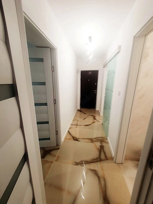 Apartament decomandat lux - imagine 2