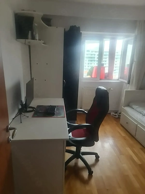 Apartament 3 camere - imagine 9