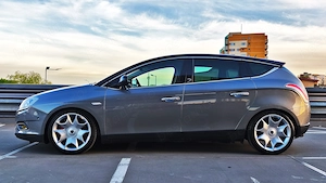 Lancia Delta 200+cp, turbina hibrid, frane EBC, Anvelope NOI, Arcuri Eibach, E5 - imagine 2