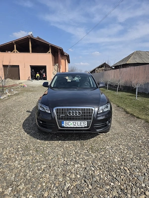 Audi Q5 2.0 tfsi 211cp an 2009