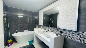 Vila de lux 5 camere de inchiriat in Ciorogarla - imagine 7