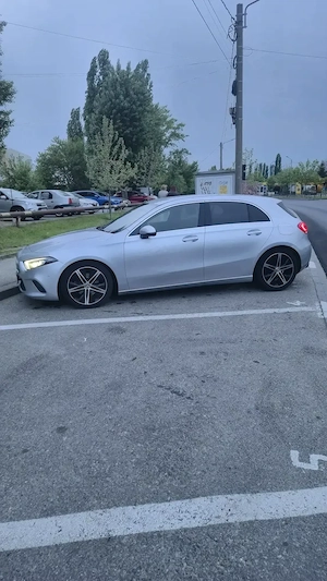 Mercedes Benz A200 7G-DCT