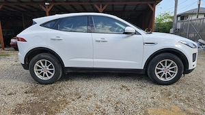 Jaguar E-pace 2018 2.0 AWD 150cp - imagine 4