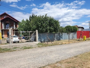 Proprietar, 2000 mp teren extravilan, zona Targul auro Serbanesti - imagine 6