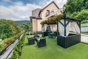 Apartament 3 camere, 129 mp utili – Calea Poienii, vilă elegantă