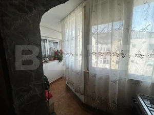 Apartament 3 camere, decomandat, 66 mp, zona Micro 5  - imagine 3