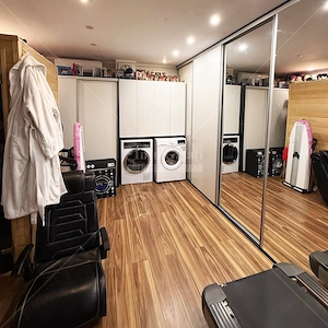 | Apartament cu 6 camere |  172 mp |  Mobilat si Utilat complet | Faleza | - imagine 4