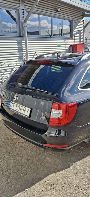 vand skoda superb 2 facelift - imagine 4